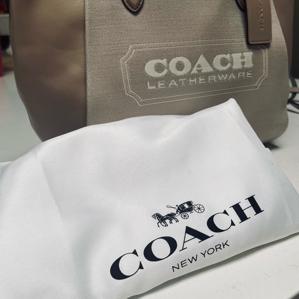 NWOT Coach Elise Satchel Bag - Picture 14 of 16